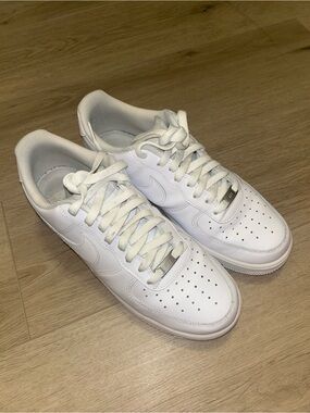 Nike Air Force 1 '07